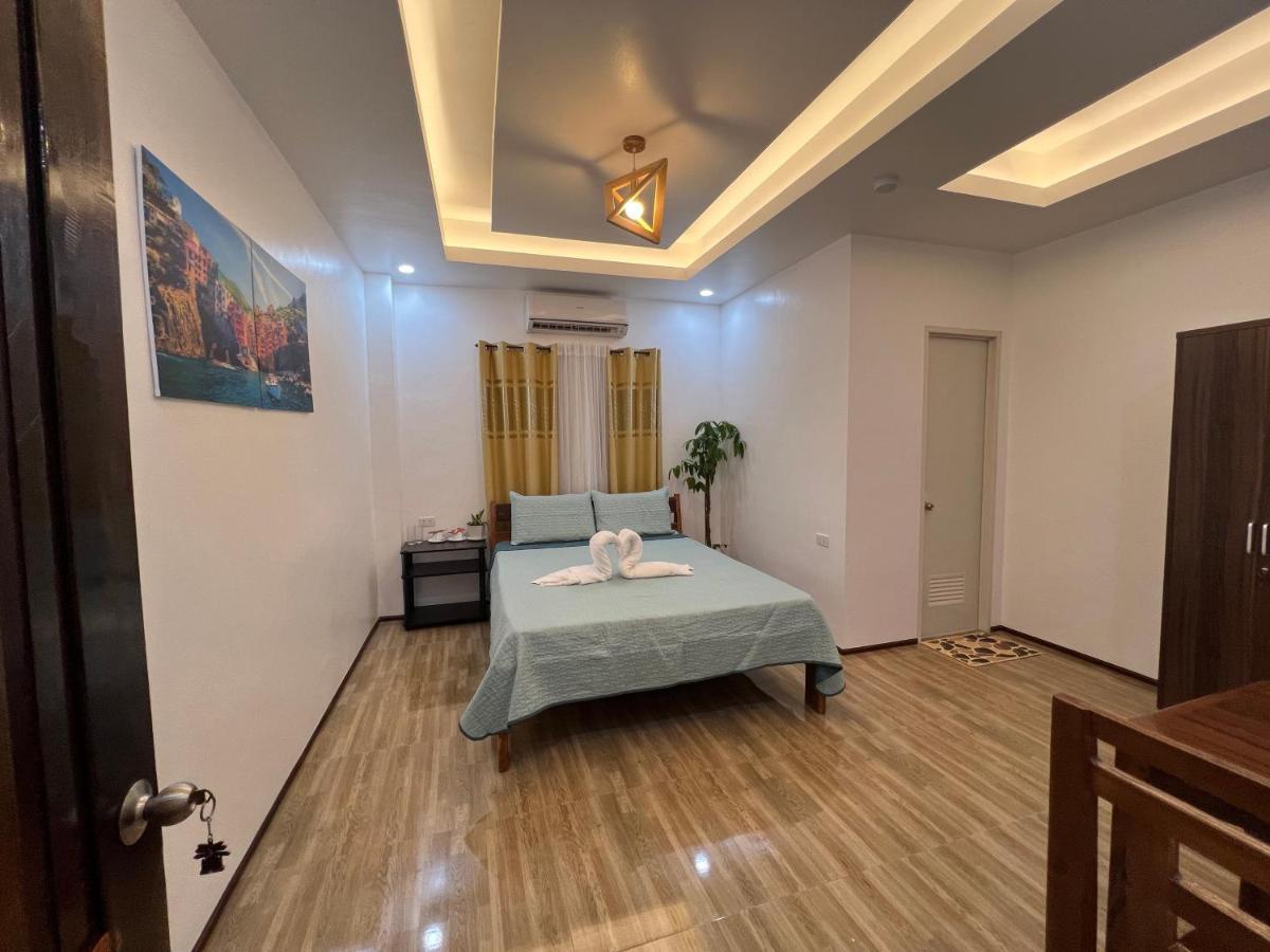 Rich-Vania Suites General Luna  Ngoại thất bức ảnh