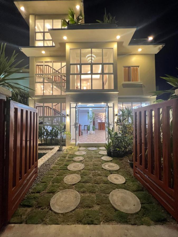 Rich-Vania Suites General Luna  Ngoại thất bức ảnh