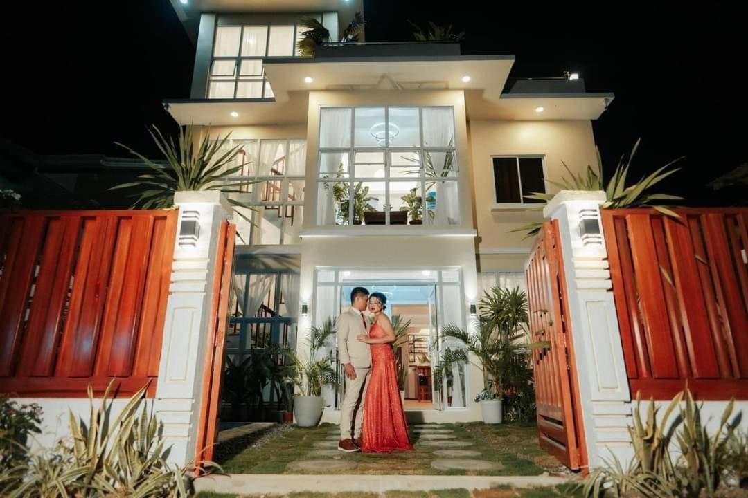 Rich-Vania Suites General Luna  Ngoại thất bức ảnh